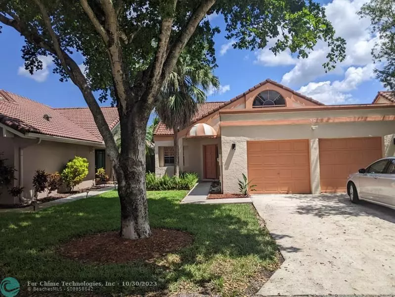 9541 NW 18th Dr, Plantation, FL 33322