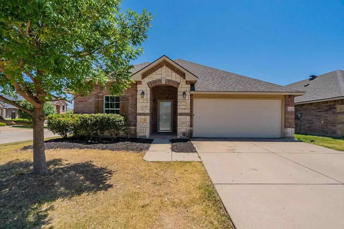 Fort Worth, TX 76179,5701 Mirror Ridge Drive