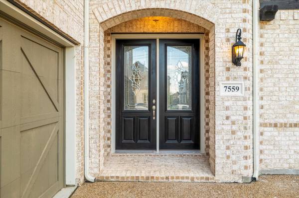 Grand Prairie, TX 75054,7559 Ridge Lane