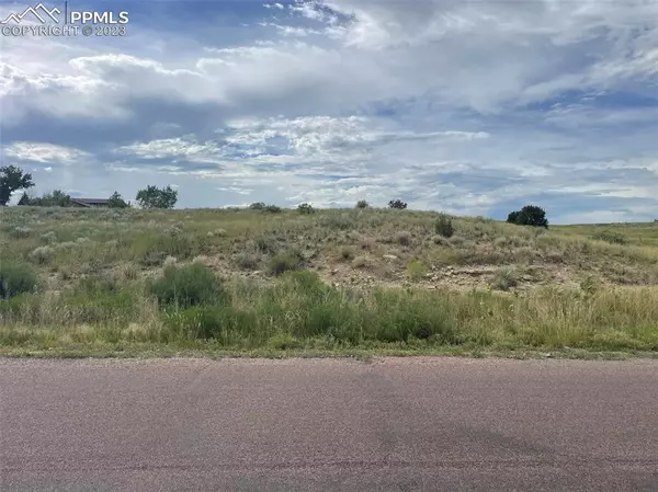 889 S Greenway AVE, Pueblo West, CO 81007