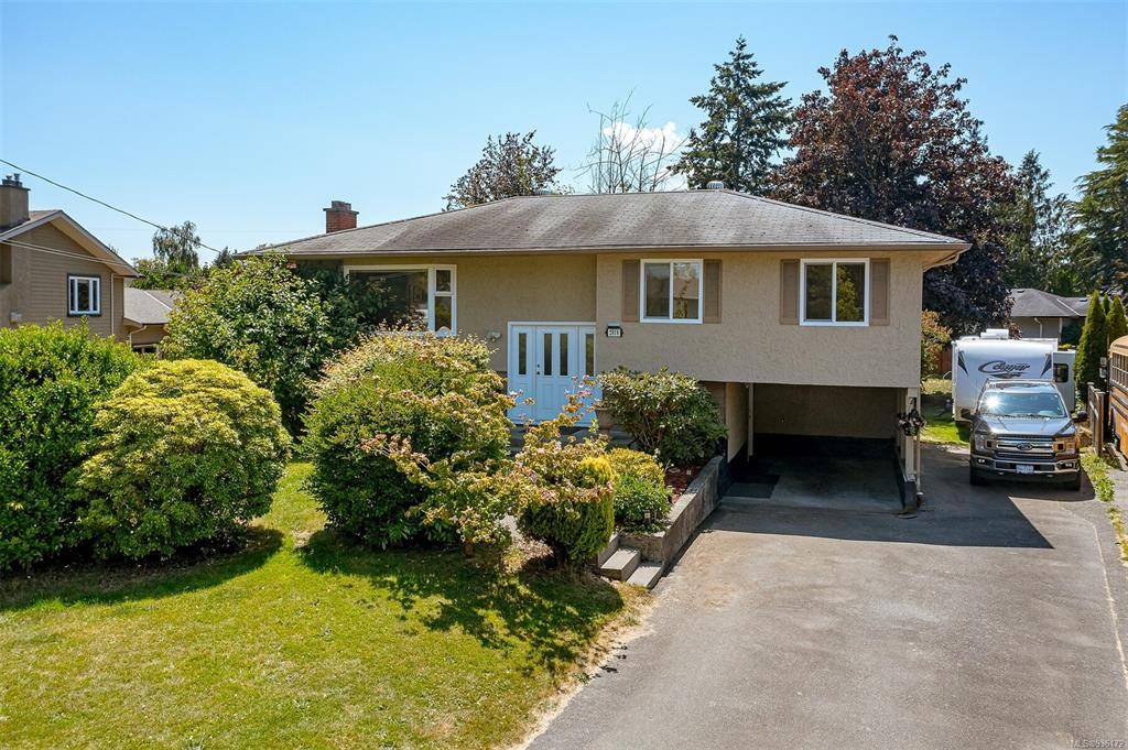 Sidney, BC V8L 2N1,2018 Melville Dr