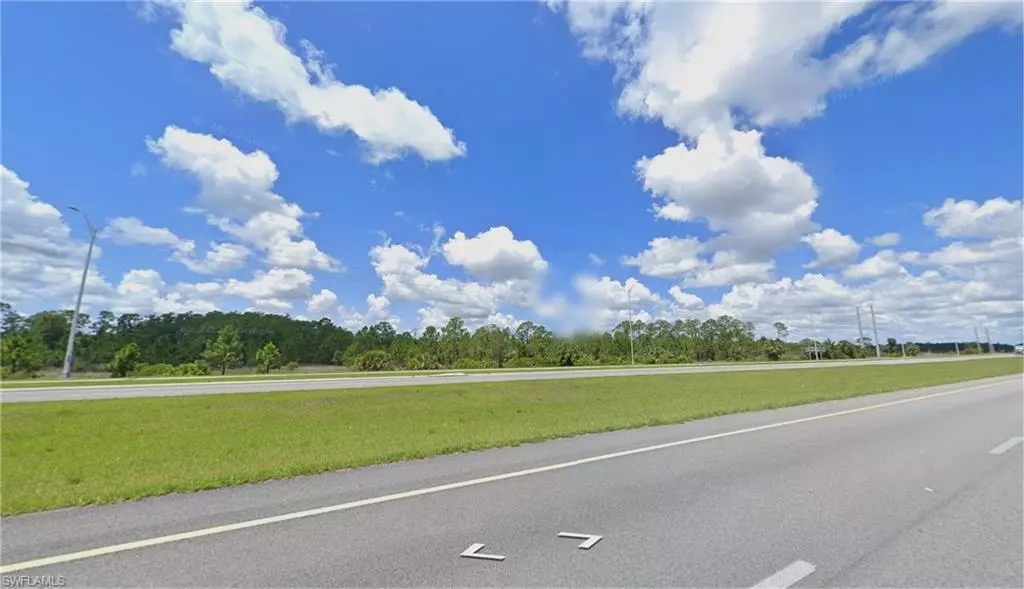 Lehigh Acres, FL 33974,2534 Meadow RD