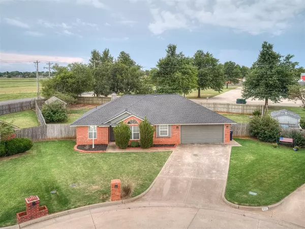 Yukon, OK 73099,9012 NW 99th Court