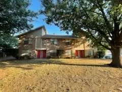 3065 W Sycamore Circle, Euless, TX 76040