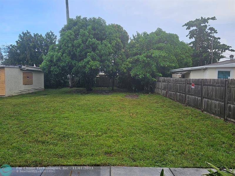 Miramar, FL 33025,6147 SW 40th St