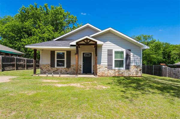 217 E Walker Street, Denison, TX 75021