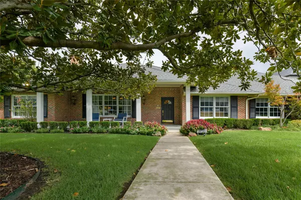 5733 Stonegate Road, Dallas, TX 75209