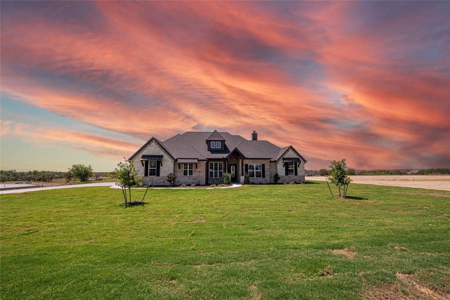 185 Coalson Crossing, Azle, TX 76020