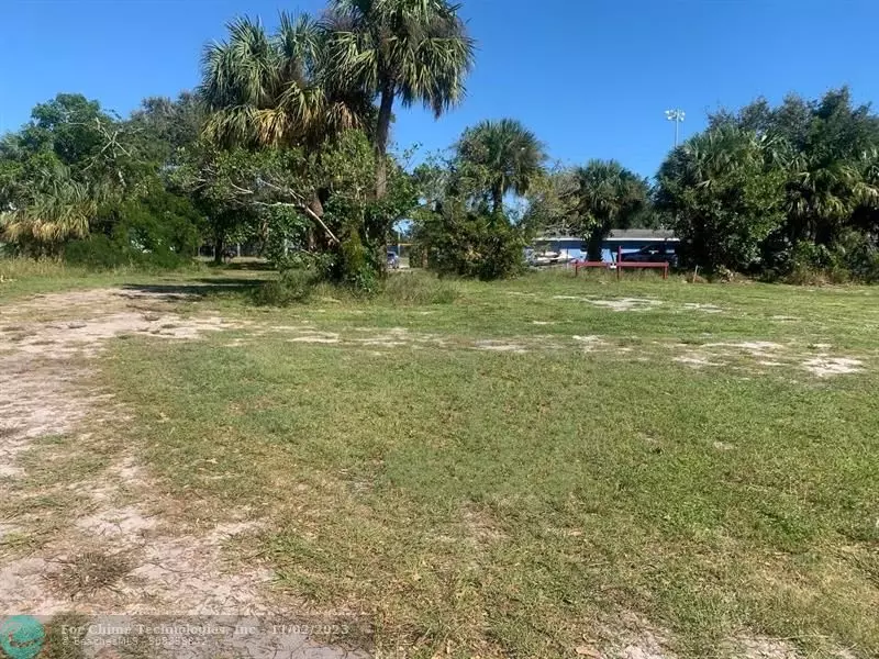 333 SE Lake St, Stuart, FL 34994