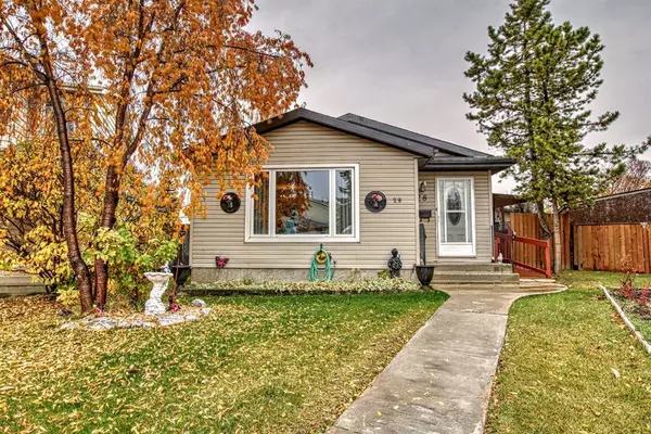 Calgary, AB T2B 2S3,28 Erin Mount CRES SE