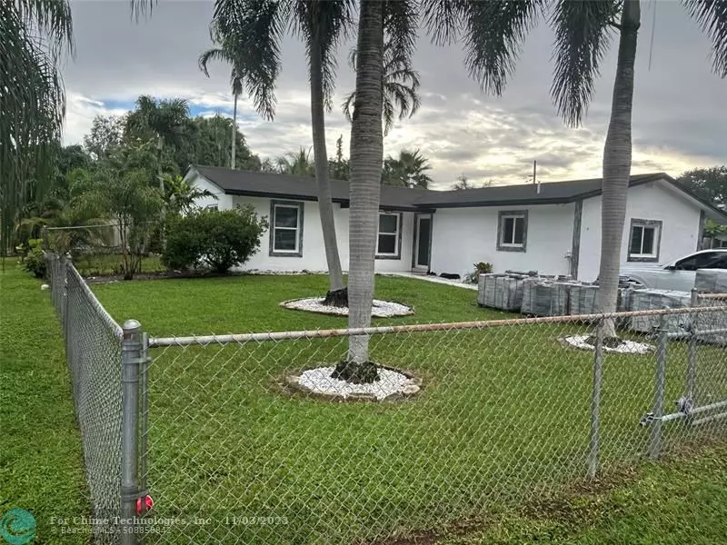 2900 SW 16th St, Fort Lauderdale, FL 33312