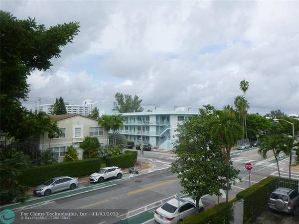 Miami Beach, FL 33139,949 Pennsylvania Ave  #301