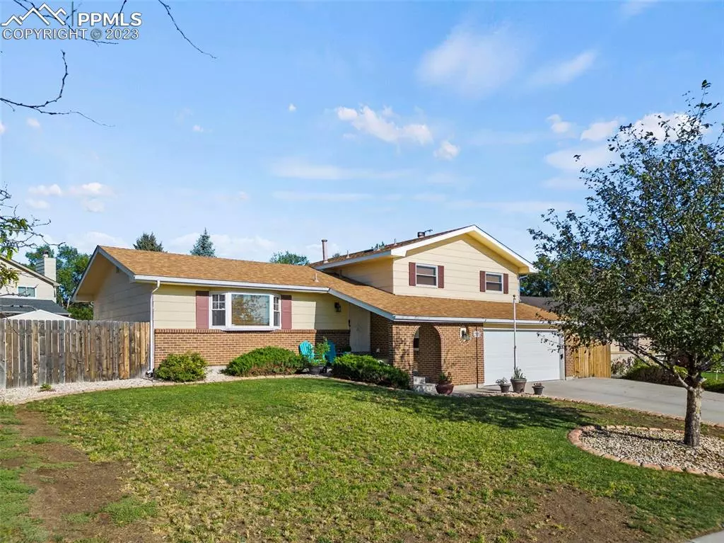 Colorado Springs, CO 80915,2115 Sather DR