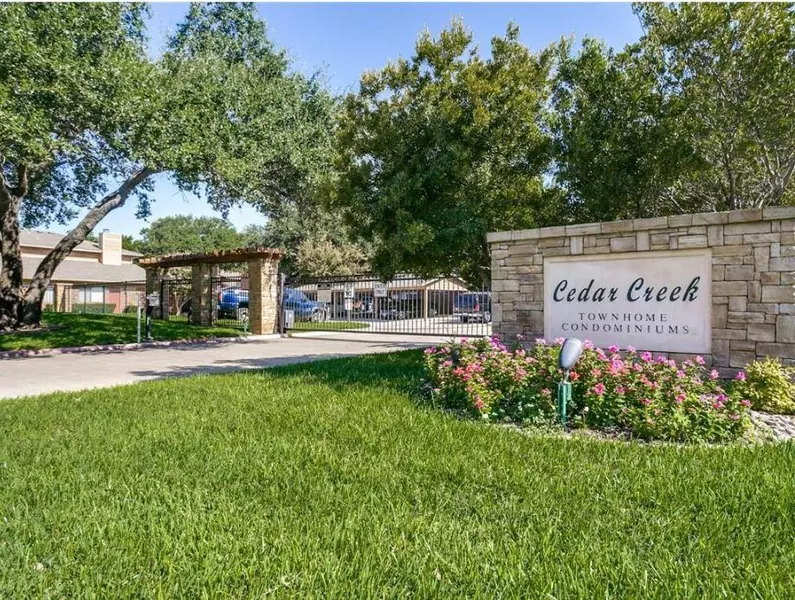 5759 Cedar Creek Drive, Benbrook, TX 76109