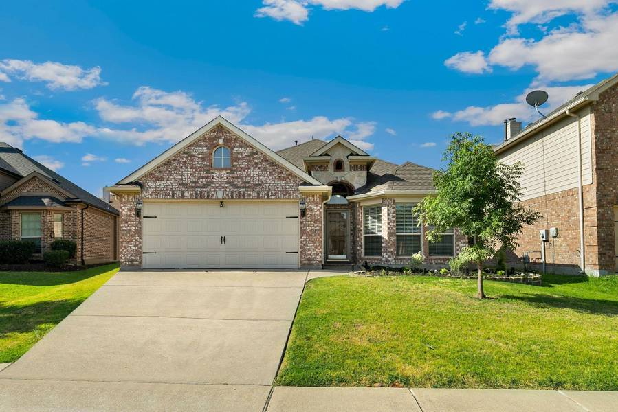 1312 Soaptree Lane, Fort Worth, TX 76177