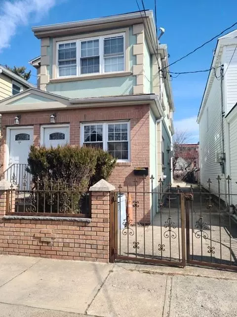 Brooklyn, NY 11236,1529 East 95th ST