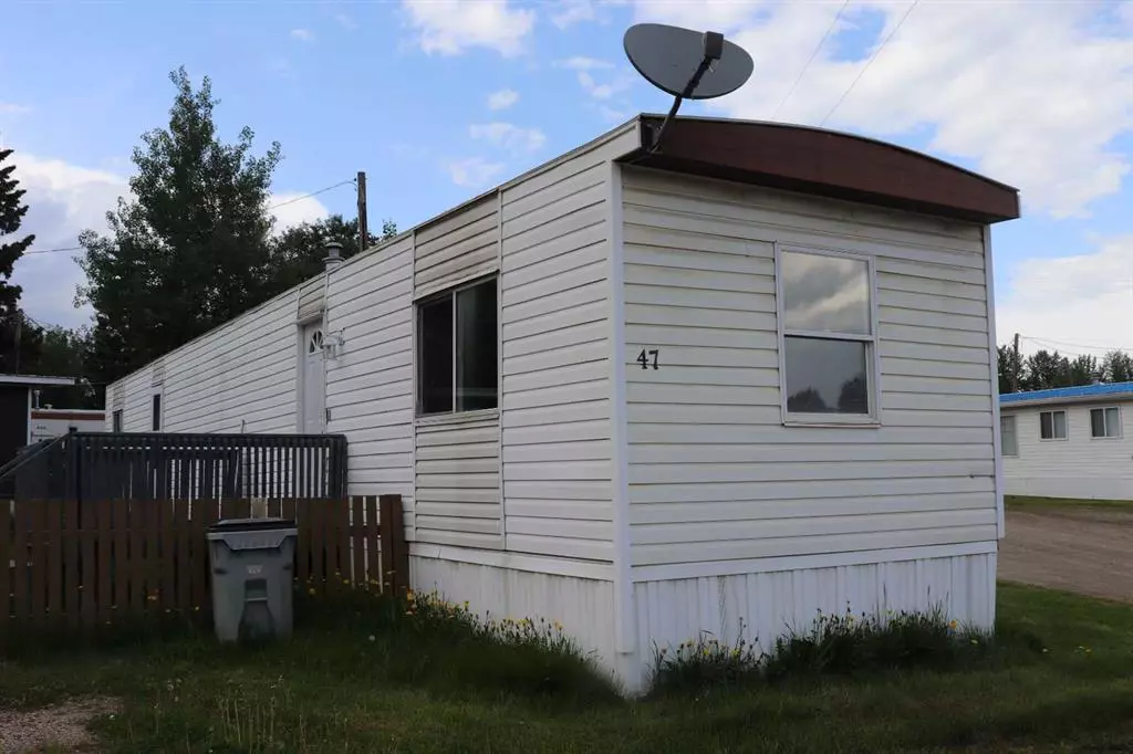 Edson, AB T7E 1P3,810 56 Street #47