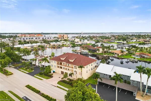 Cape Coral, FL 33904,1814 Beach Parkway 301