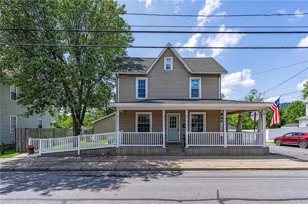 302 South Broadway, Wind Gap Borough, PA 18091