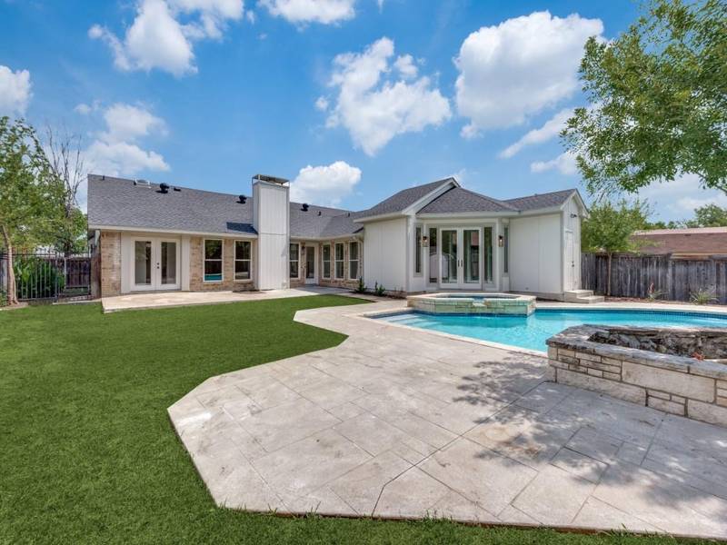 2516 Carmel Drive, Carrollton, TX 75006