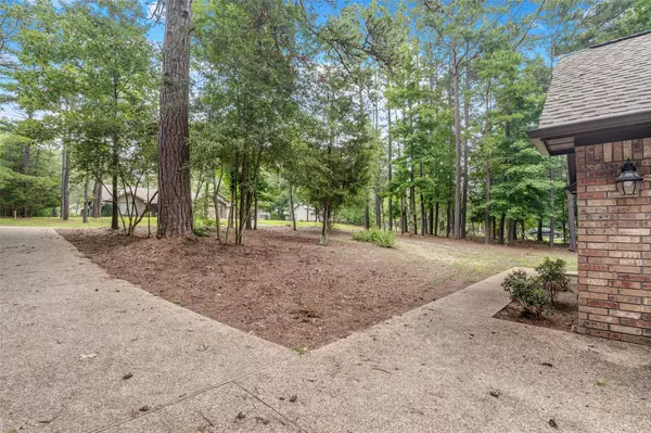 Holly Lake Ranch, TX 75765,371 Meadow View Path