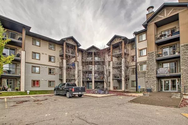 Calgary, AB T2Y 0H6,8 Bridlecrest DR SW #1106