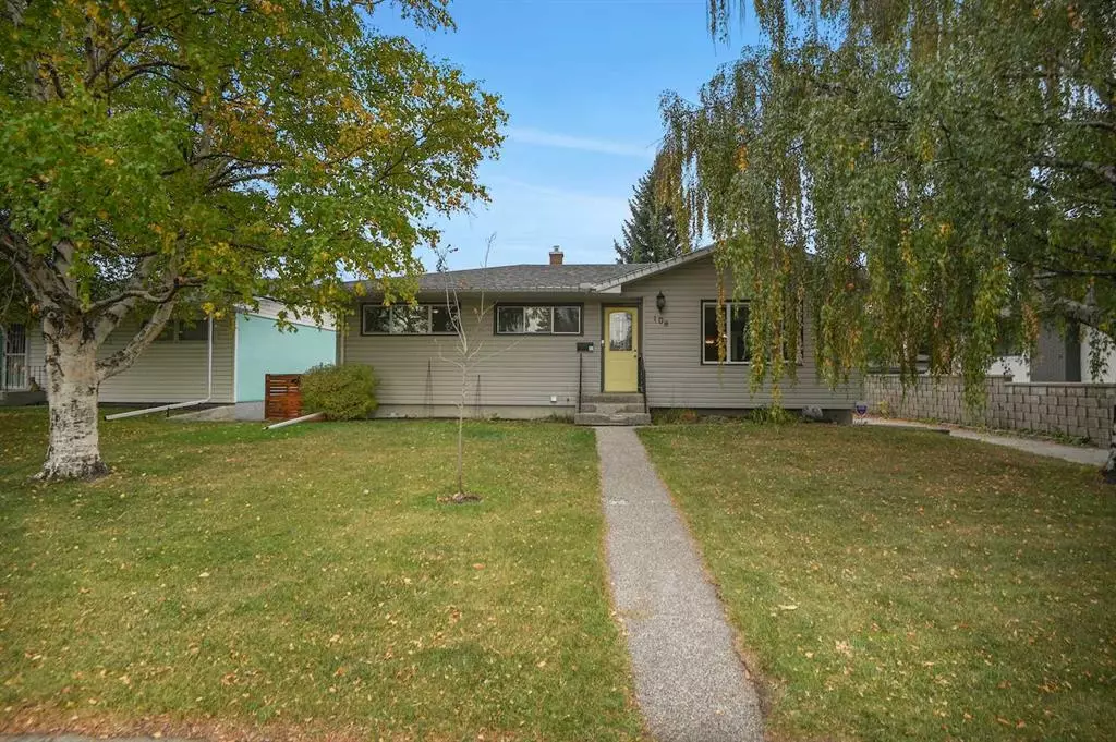 Calgary, AB T2V3J2,108 Hillary CRES SW