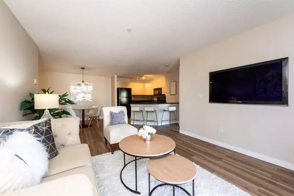 Calgary, AB T2Z 4M4,4975 130 AVE SE #1220