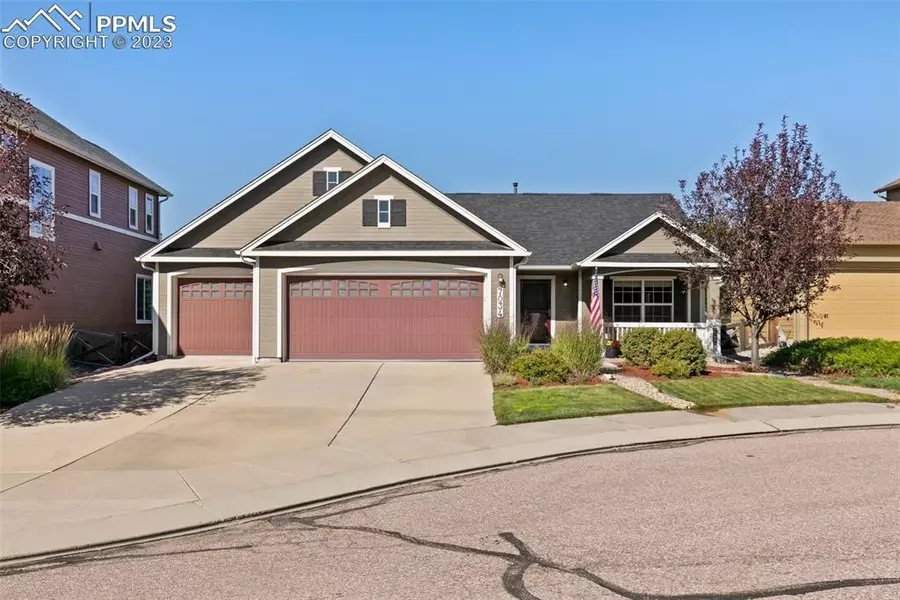 7034 Whitebark LN, Colorado Springs, CO 80927