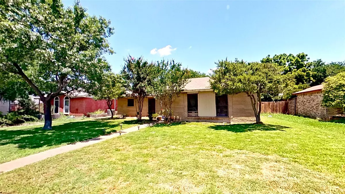 Mesquite, TX 75150,4640 Gleneagle Street