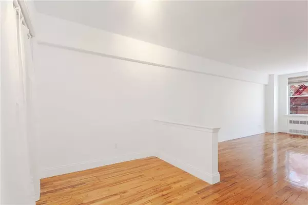 Brooklyn, NY 11230,855 East 7th ST #3N