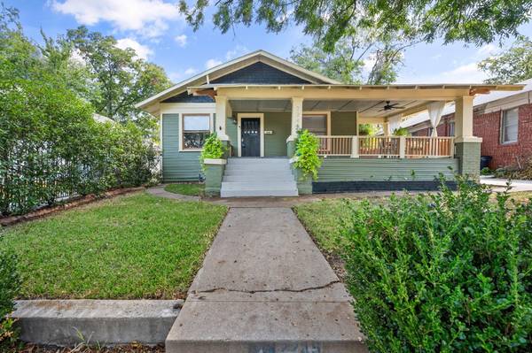 2245 Washington Avenue, Fort Worth, TX 76110