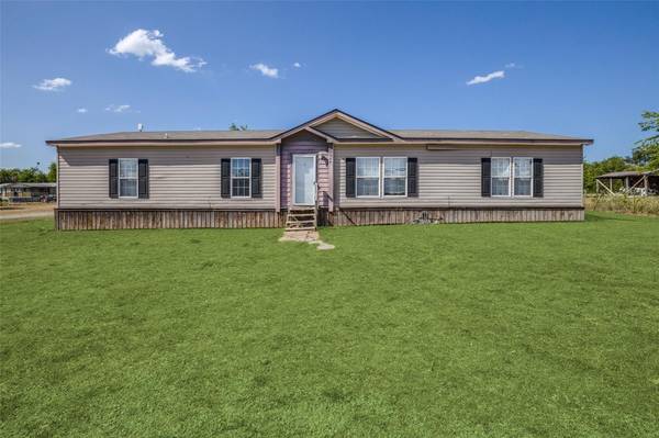 744 Countess Road, Quinlan, TX 75474