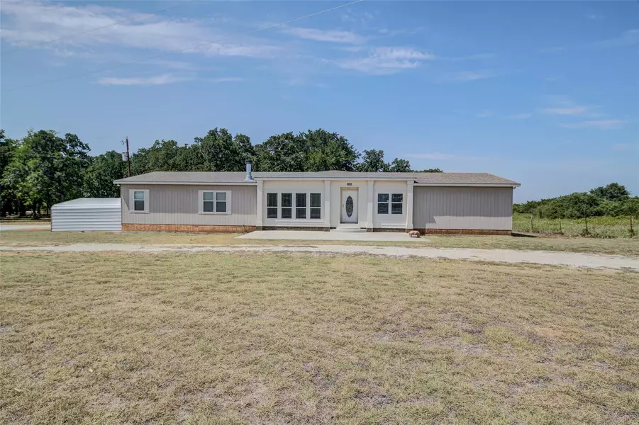 110 Private Road 3336, Paradise, TX 76073