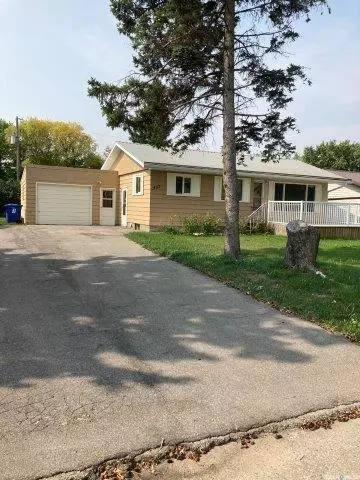 Ituna, SK S0A 1N0,407 5th STREET NE