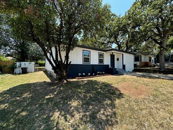 3836 Childress Street, Fort Worth, TX 76119