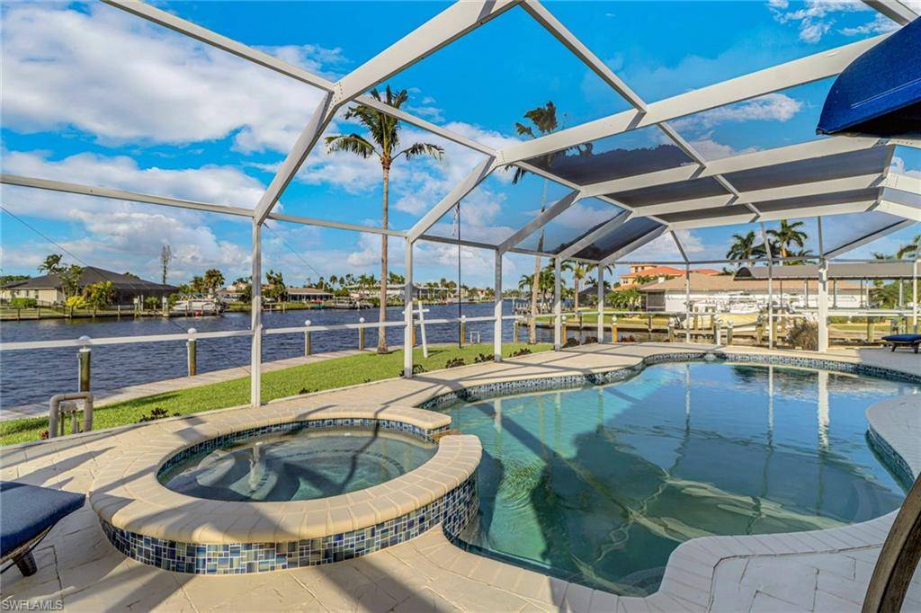 Cape Coral, FL 33904,5211 Tamiami CT