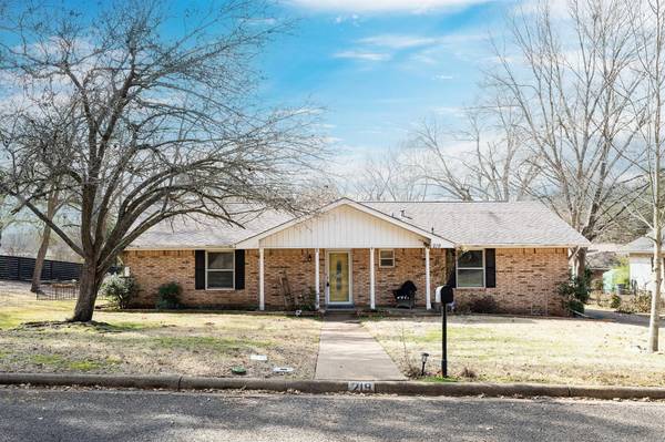 219 Guadalupe Drive, Athens, TX 75751