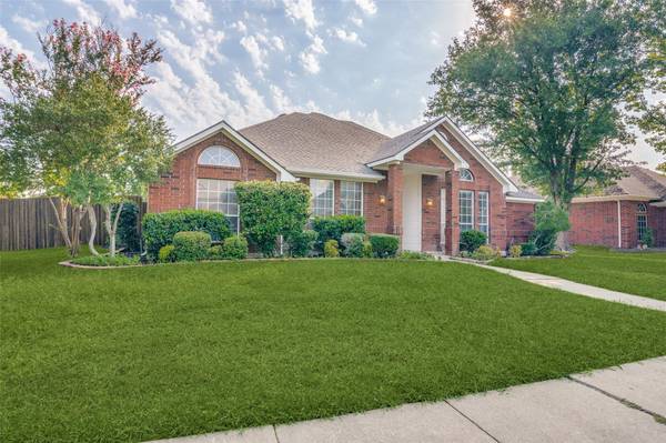 7006 Brandford Road, Rowlett, TX 75089