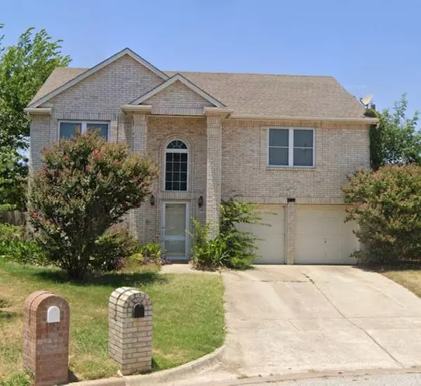 5714 Roundup Trail, Arlington, TX 76017