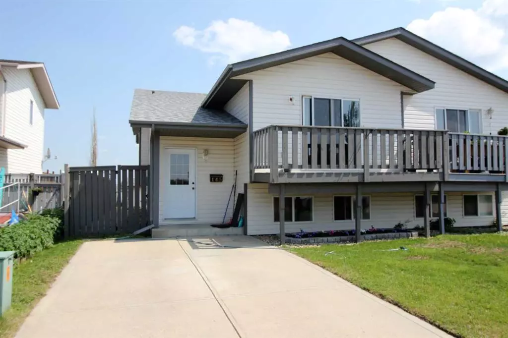 Blackfalds, AB T0M 0J0,145 Silver DR