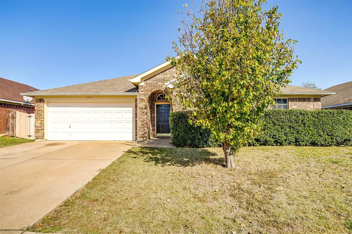 Arlington, TX 76002,6917 Misty Meadow Lane