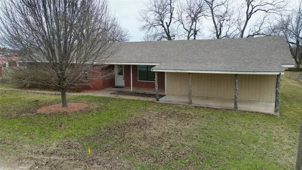 402 Decatur Street,  Bowie,  TX 76230