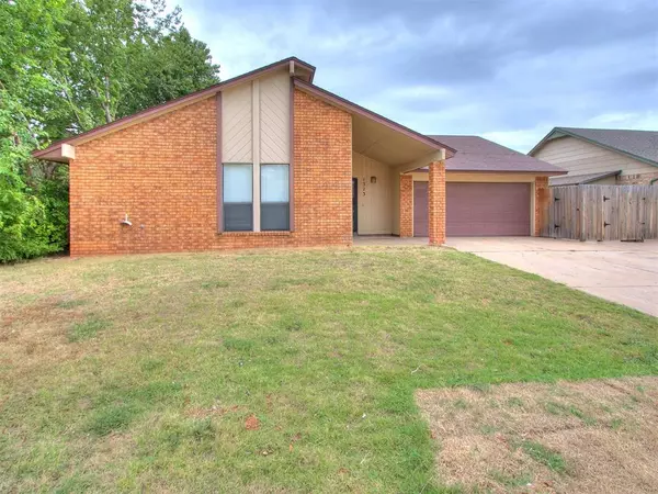 Moore, OK 73160,1313 NE 22nd Street