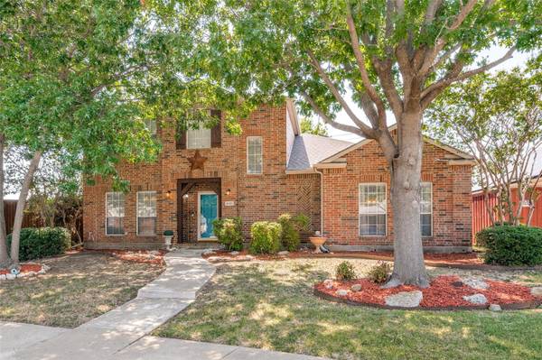 6101 Grantham Drive, Rowlett, TX 75088