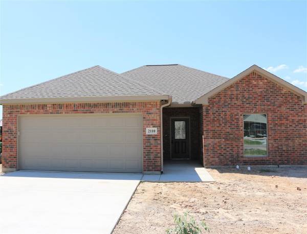 2110 Cole, Mabank, TX 75147