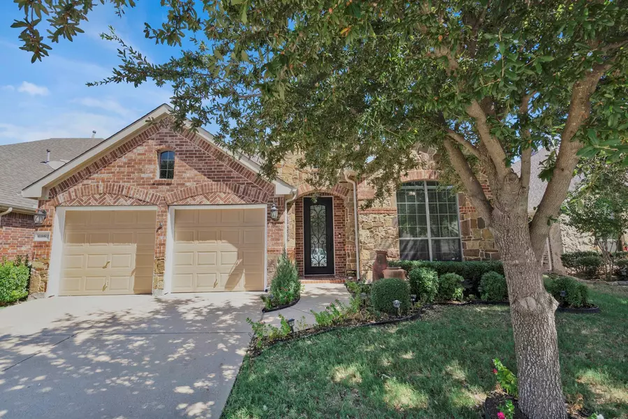 6962 Shoreview Drive, Grand Prairie, TX 75054