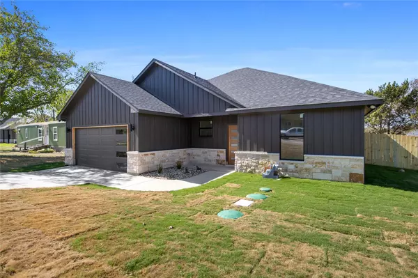 Granbury, TX 76048,5518 Firewood Trail