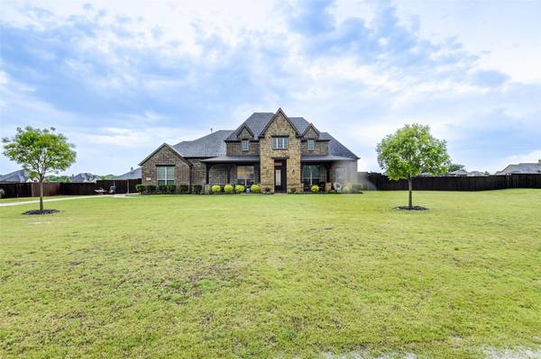 103 Brookview Court, Waxahachie, TX 75165