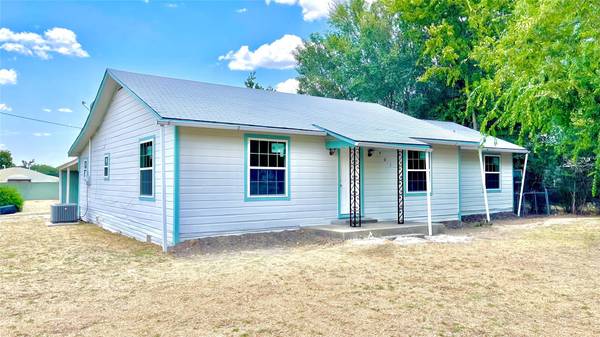 401 N Smith Avenue,  Dawson,  TX 76639